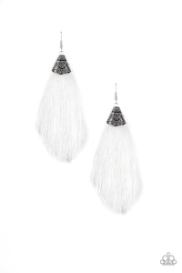 Tassel Temptress - White Paparazzi