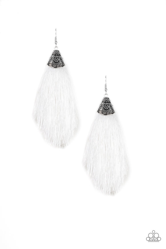 Tassel Temptress - White Paparazzi